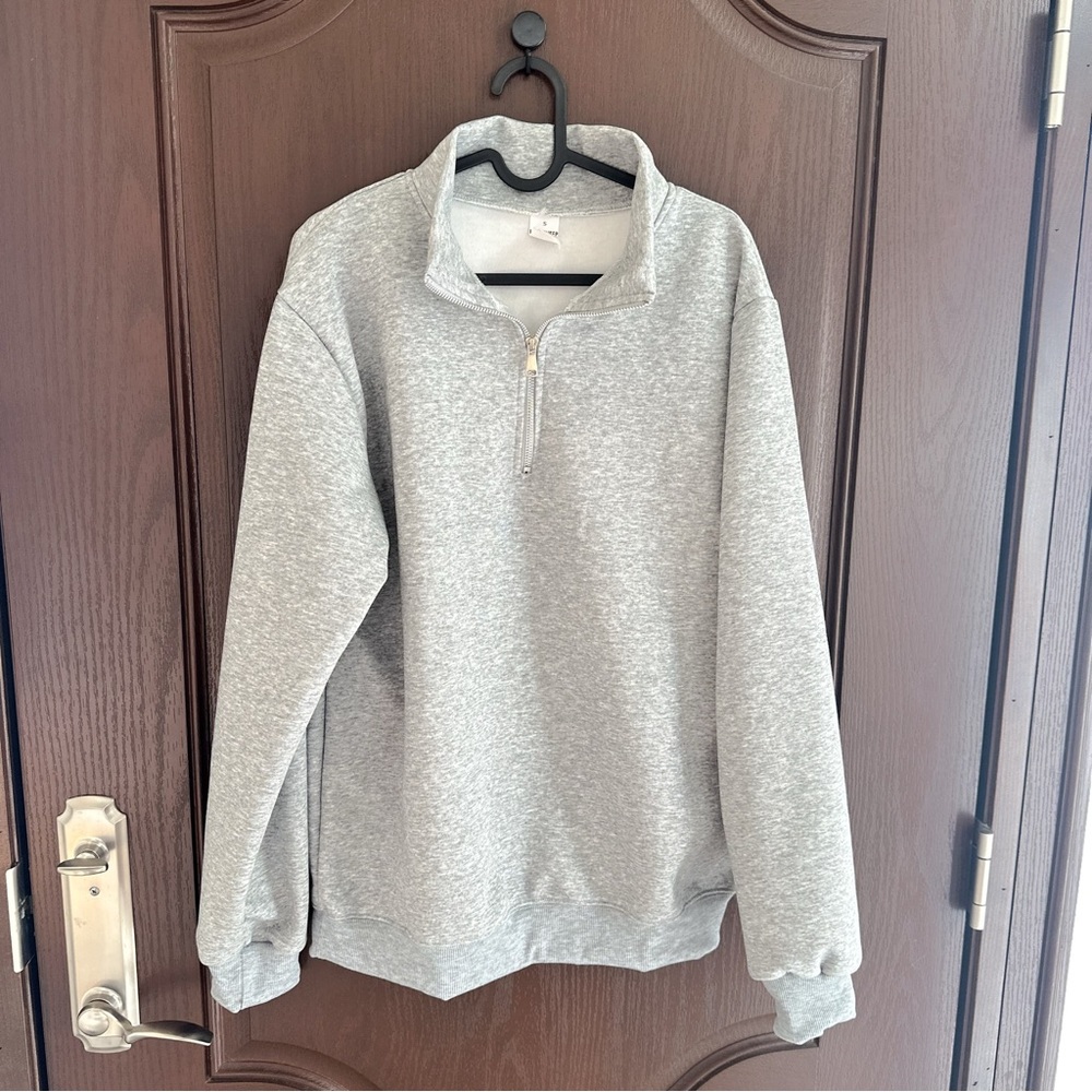 Minimalist Quarter Zip Sweatshirt Pullover Light Gray Casual Top Size S